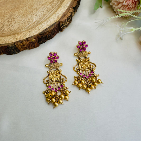 Beautiful Flower Design Earrings