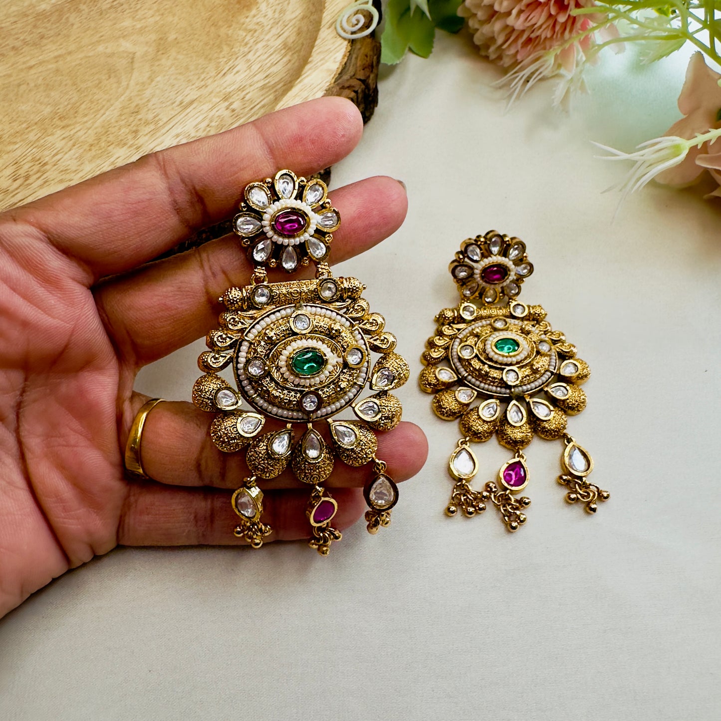 Multicolor Kundan Flower Design Earrings