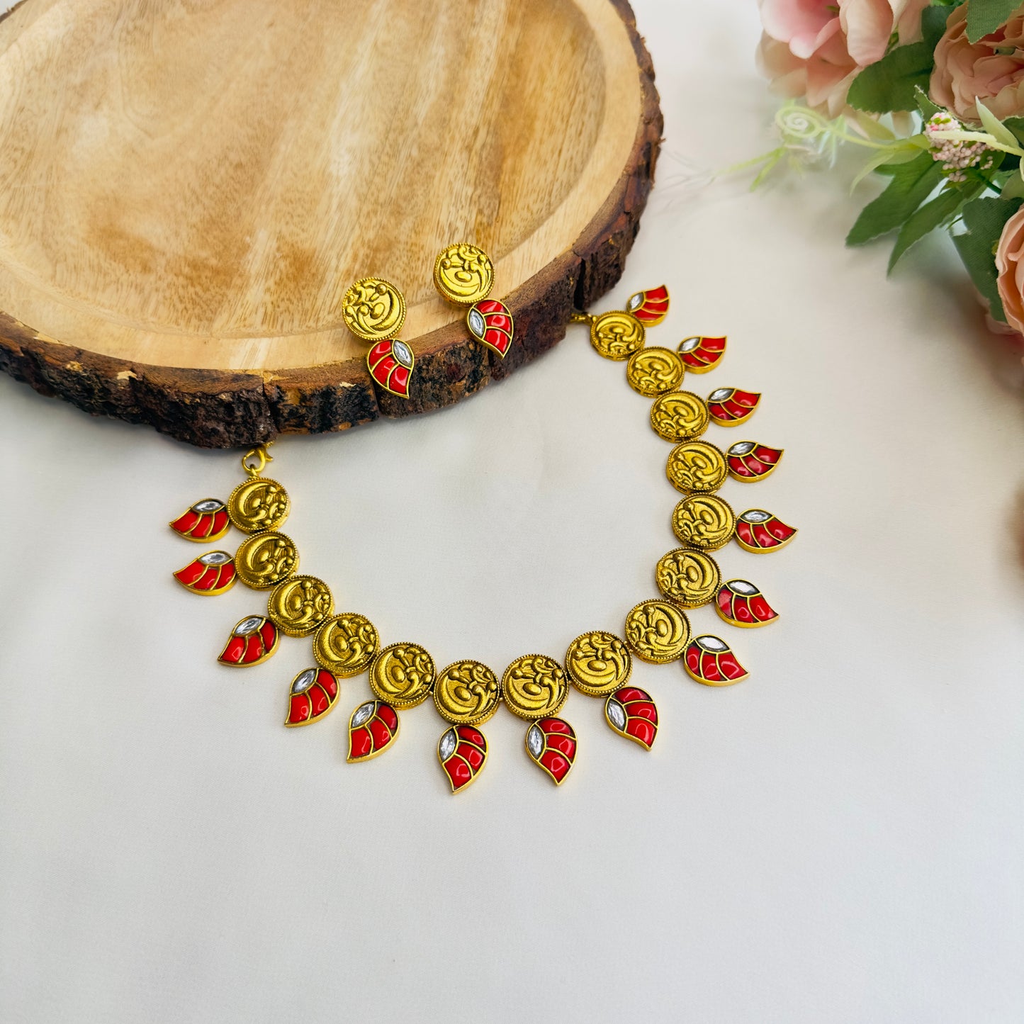 Leaf Design Coral Necklace Set