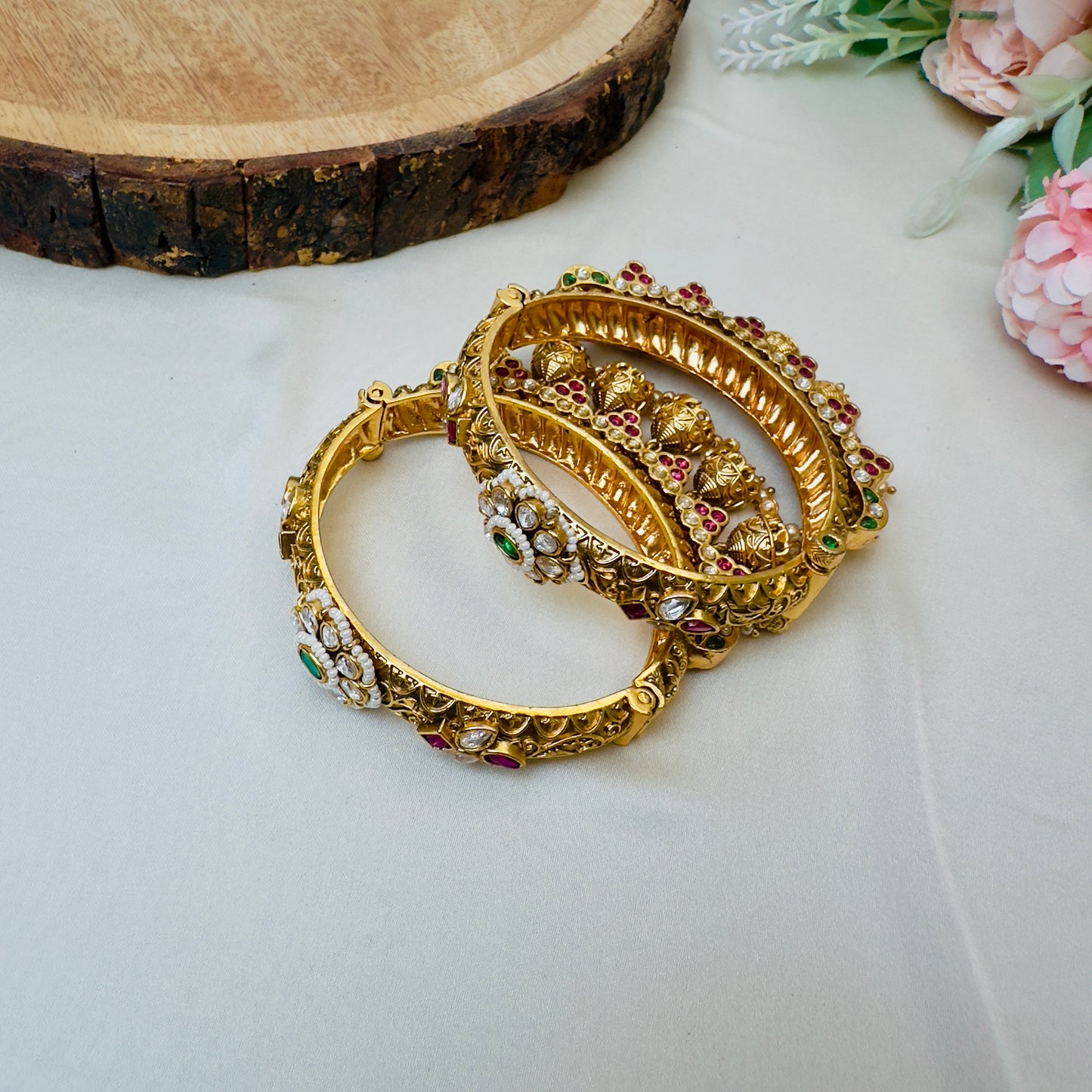 Five Jhumki Rajwadi Bangles set