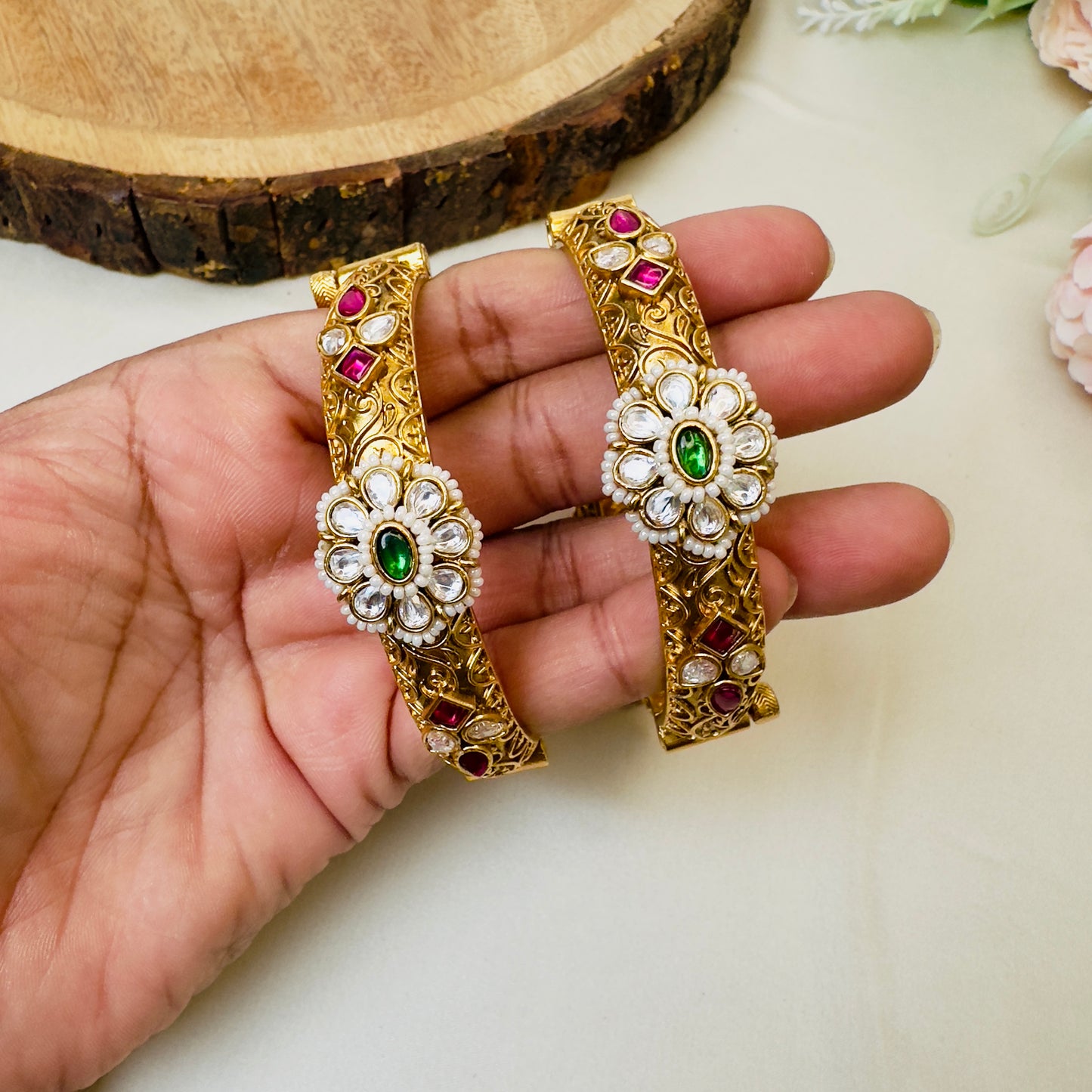 Five Jhumki Rajwadi Bangles set