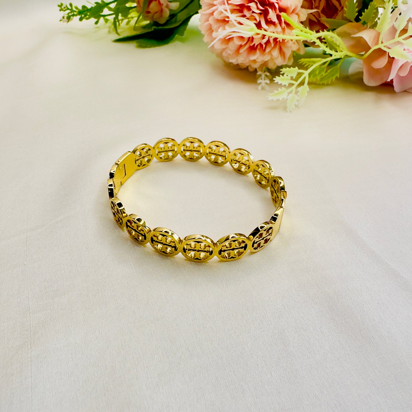 Tarnish Free Brand Inspired Bracelet
