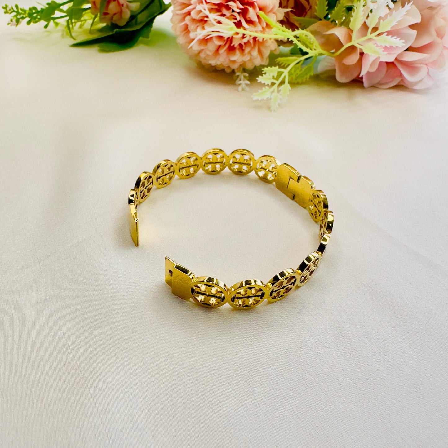 Tarnish Free Brand Inspired Bracelet