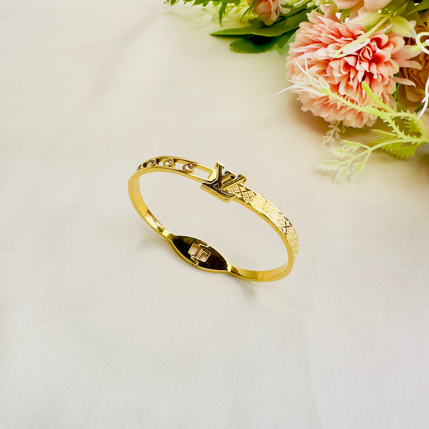 Tarnish Free Brand Inspired Bracelet