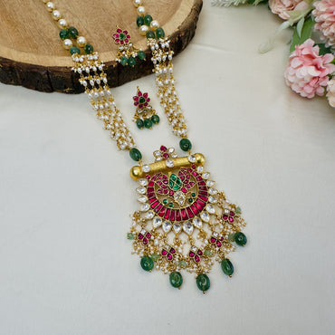 Jadau Mid Length Necklace Set