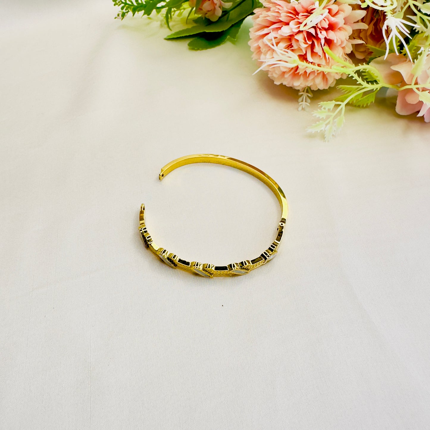 Tarnish Free Five Cross MOP Bracelet