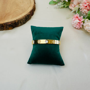 Oval Diamond and MOP Tarnish Free Bracelet