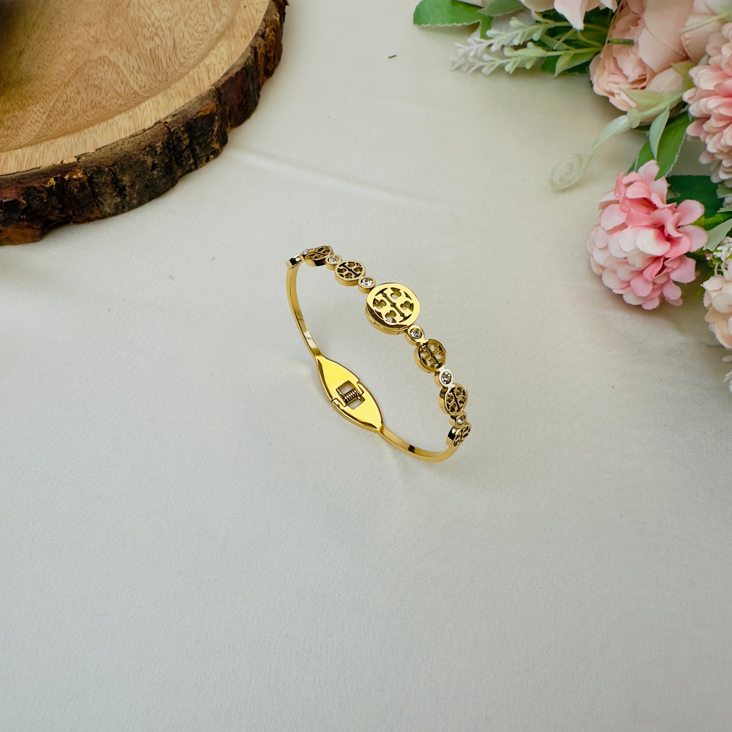 Brand Inspired Tarnish Free Bracelet