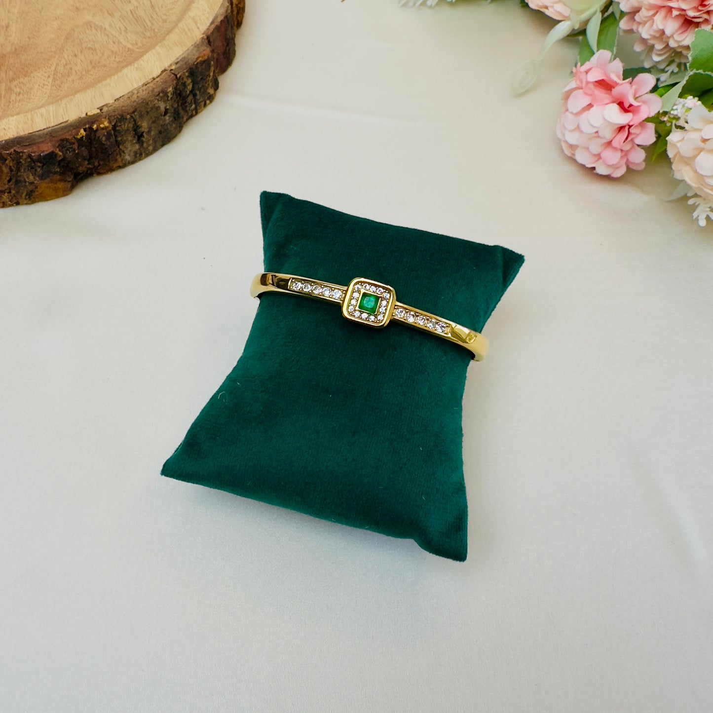 Single Green Stone Tarnish Free Bracelet