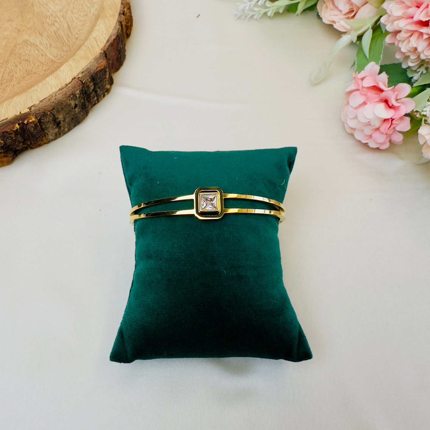 Single Solitaire Tarnish Free Bracelet