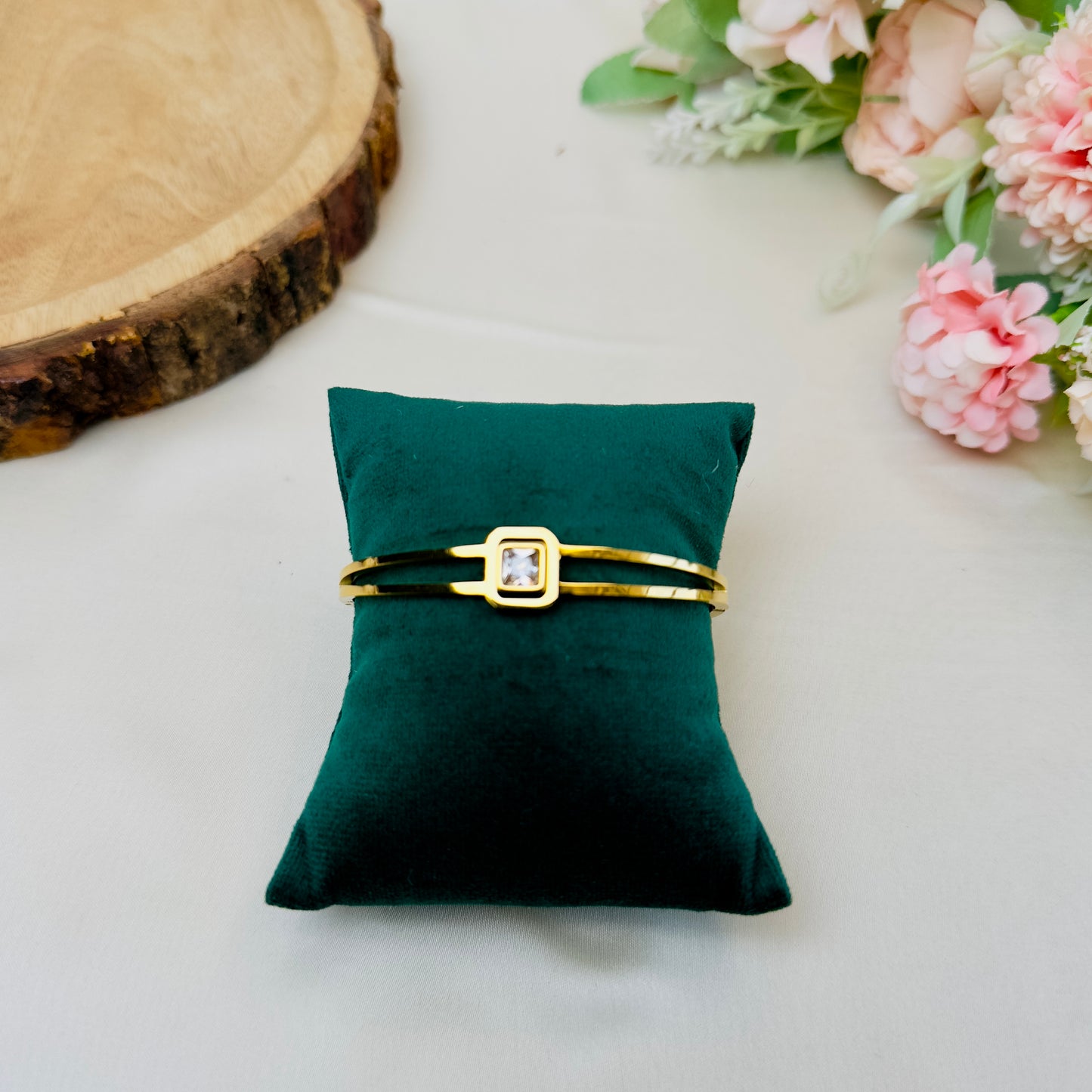 Single Solitaire Tarnish Free Bracelet