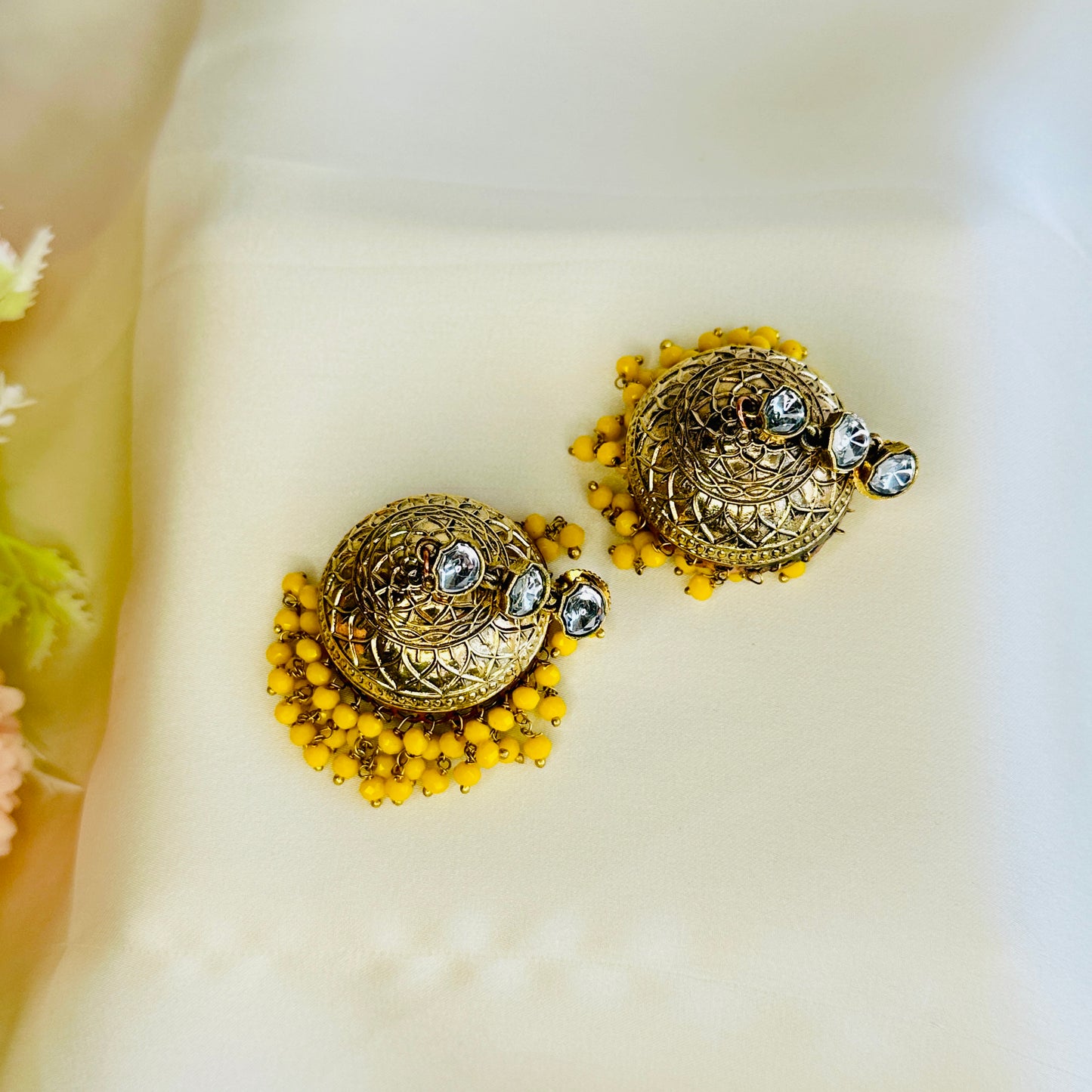 Kundan Apala Polish beads Jhumka