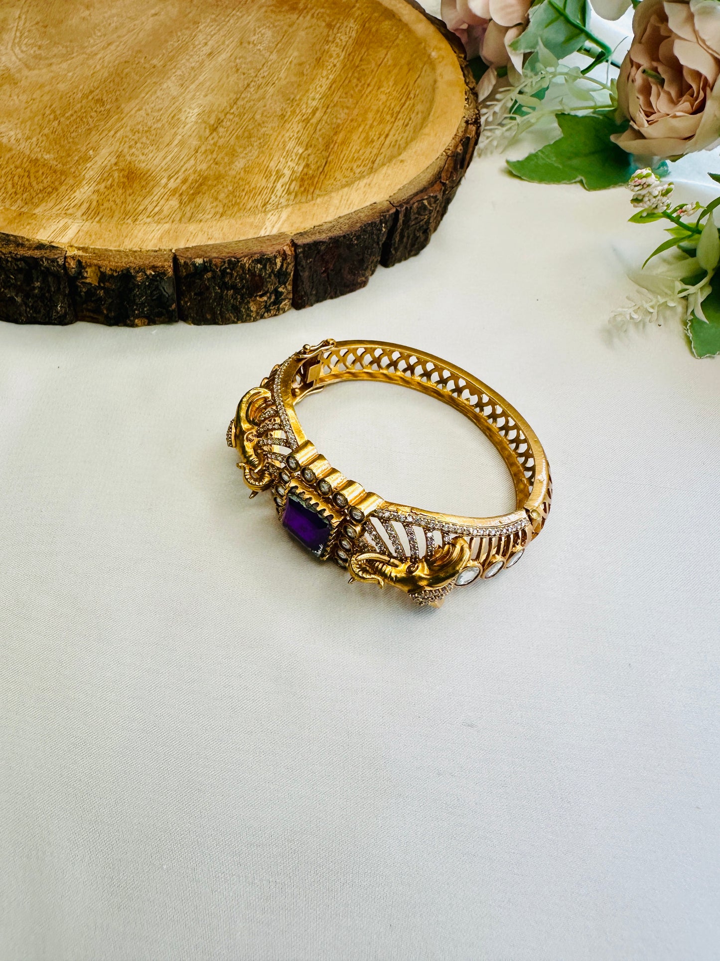 Elephant Motif Doublet Stone Bracelet