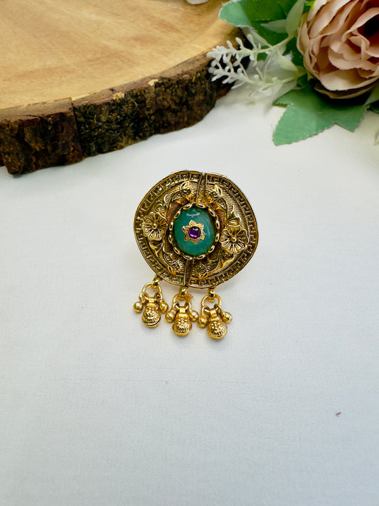 Rajwadi Center Stone Ring