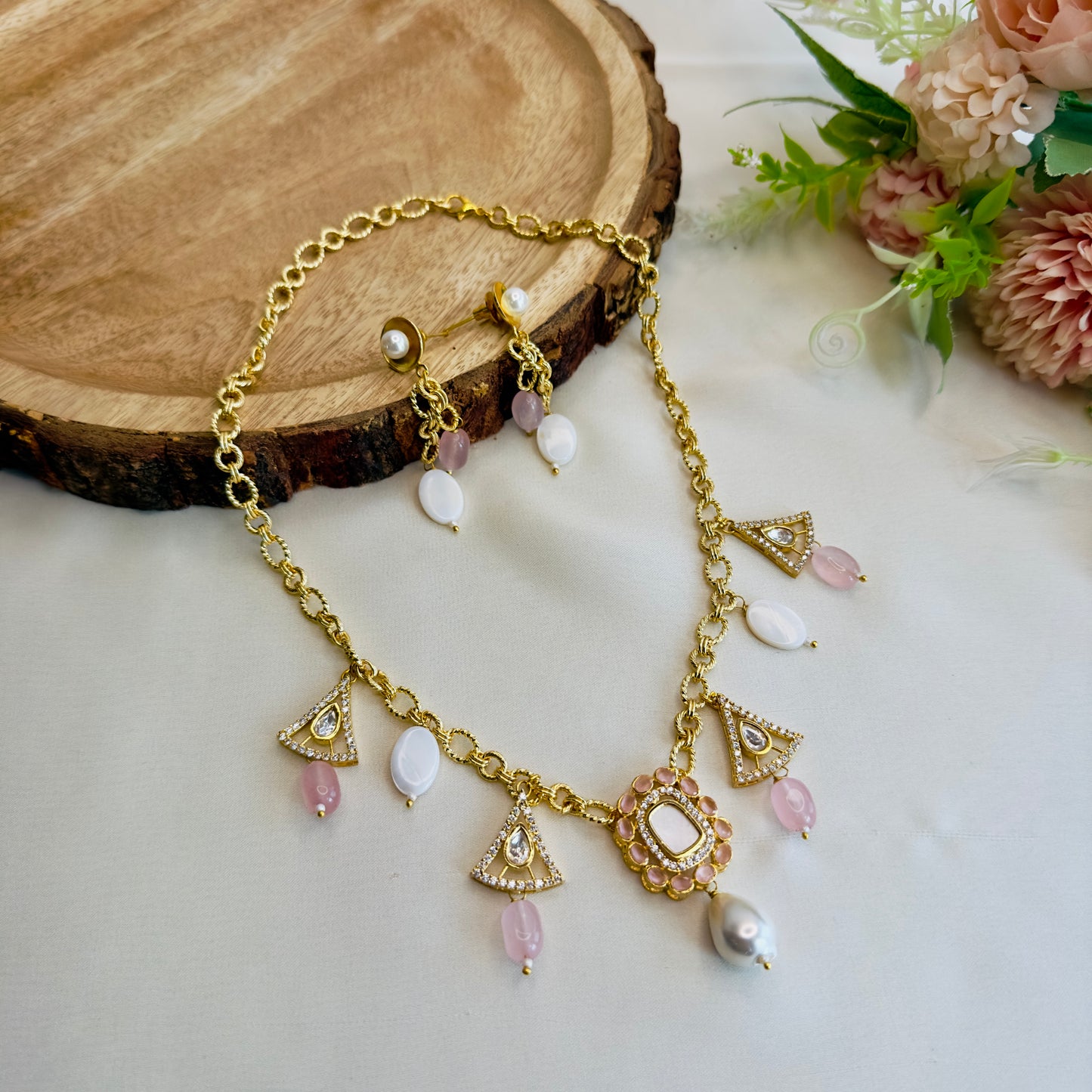 Kundan charm Necklace Set