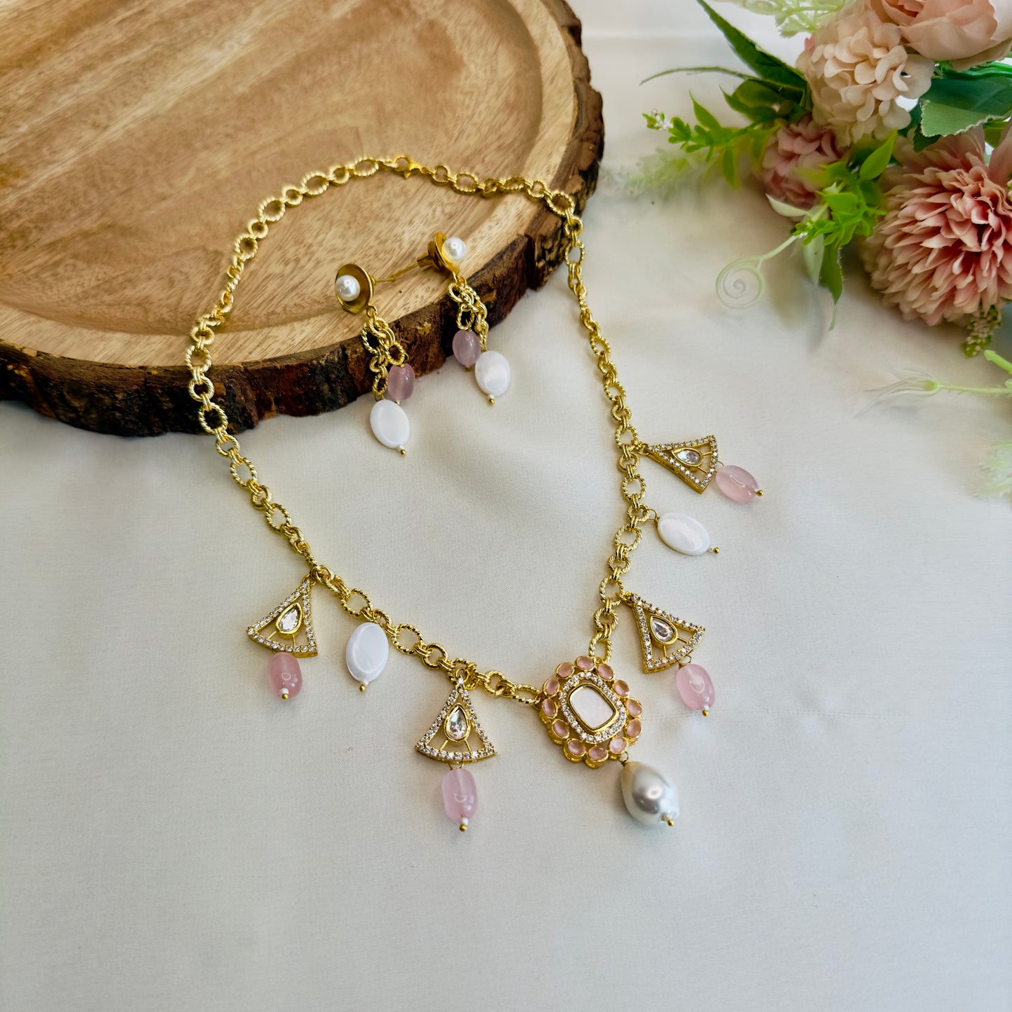 Kundan charm Necklace Set
