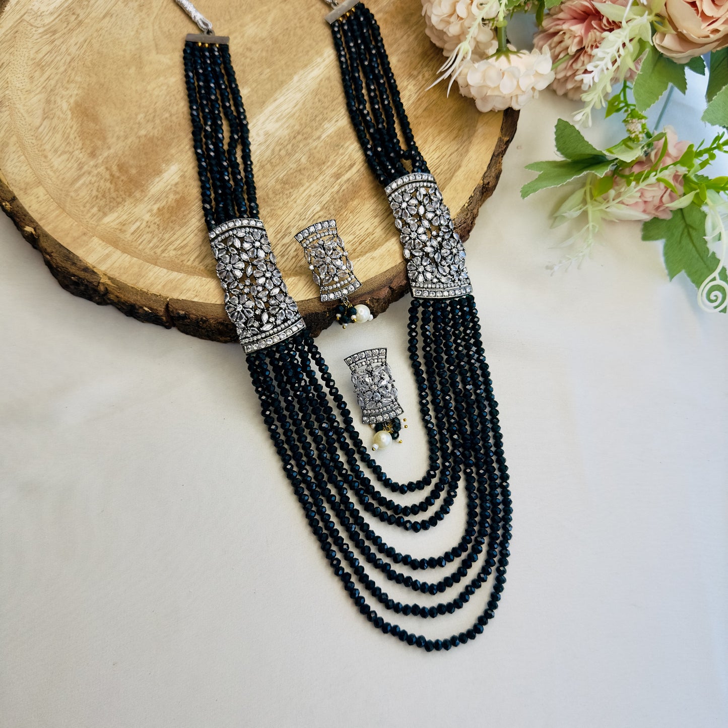 Side AD Broach Necklace Set