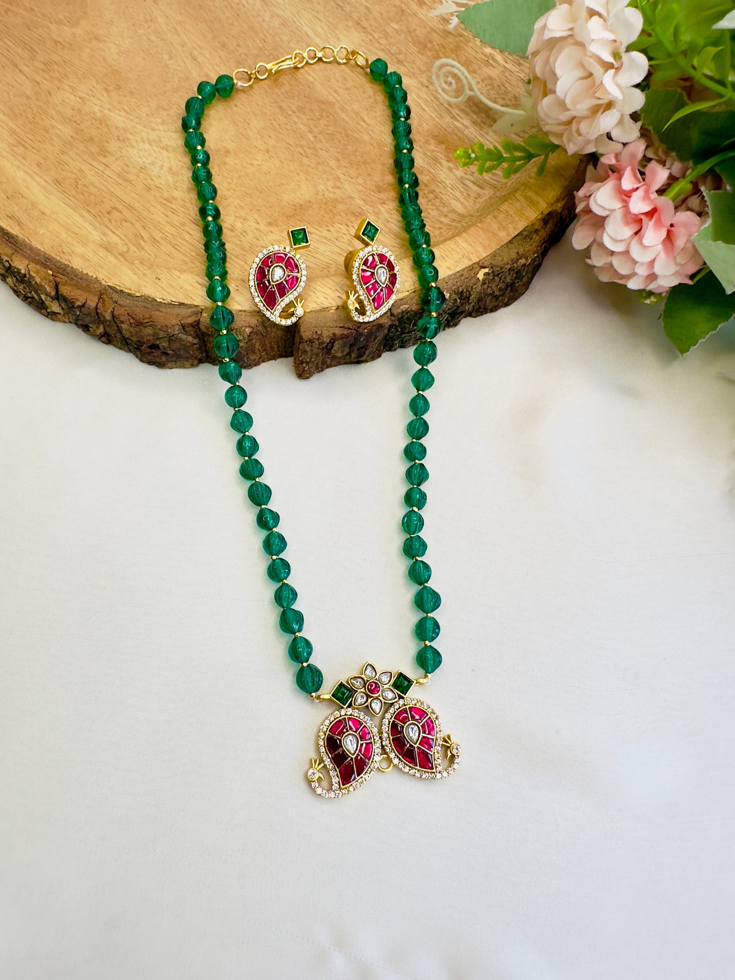 Jadau Mango Design Sleek Necklace Set
