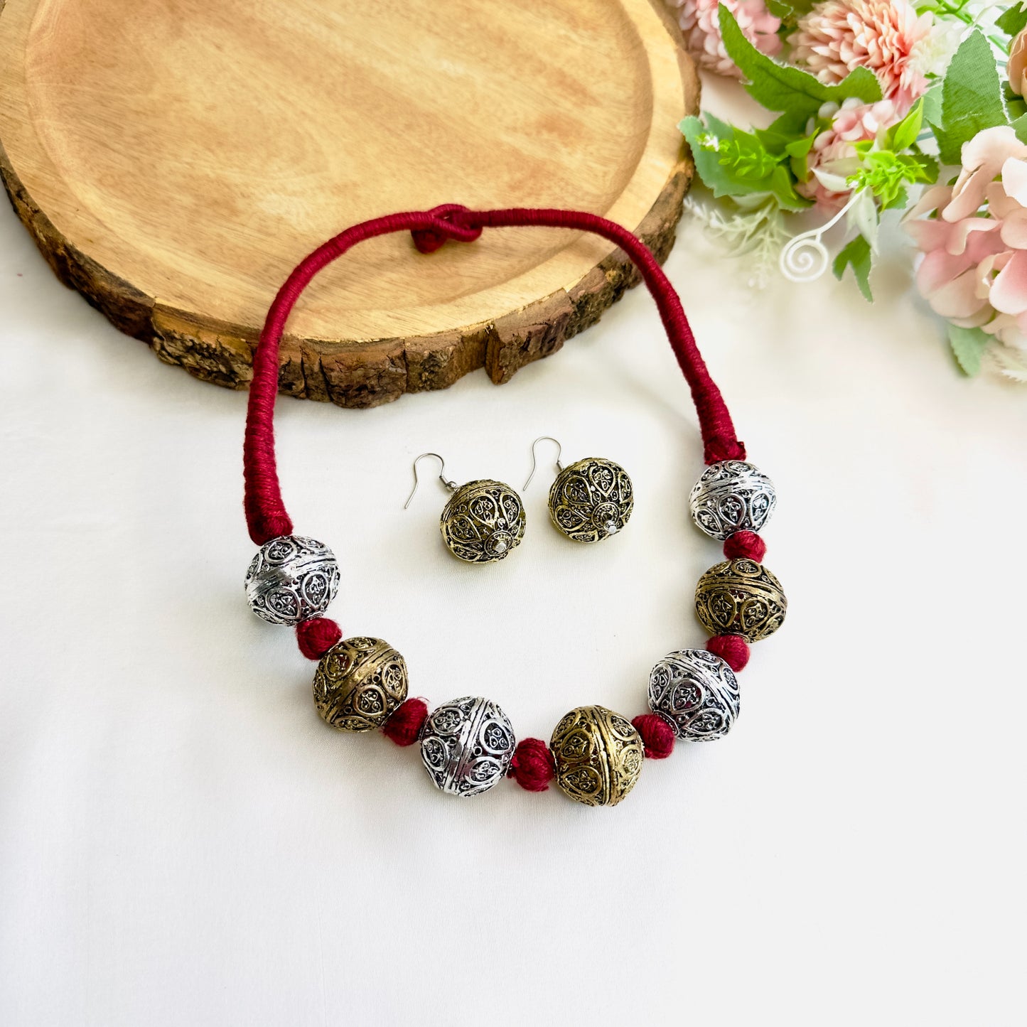 Silver golden tone Thread Necklace set