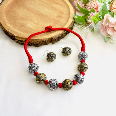 Silver golden tone Thread Necklace set