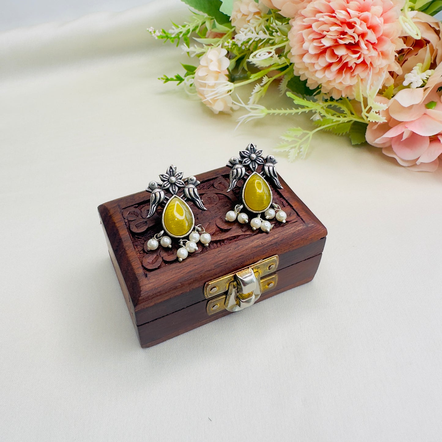 Bird Motif Monalisa Stone Silver Replica Stud