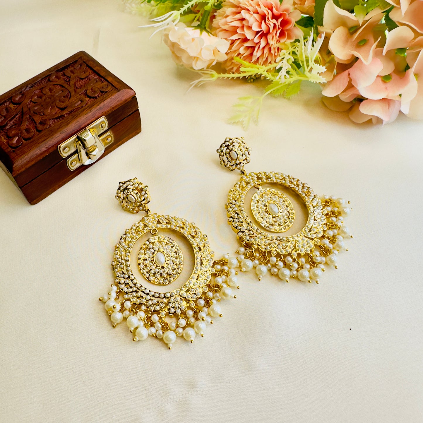 Hyderabadi Jadau Oval Shape Earrings