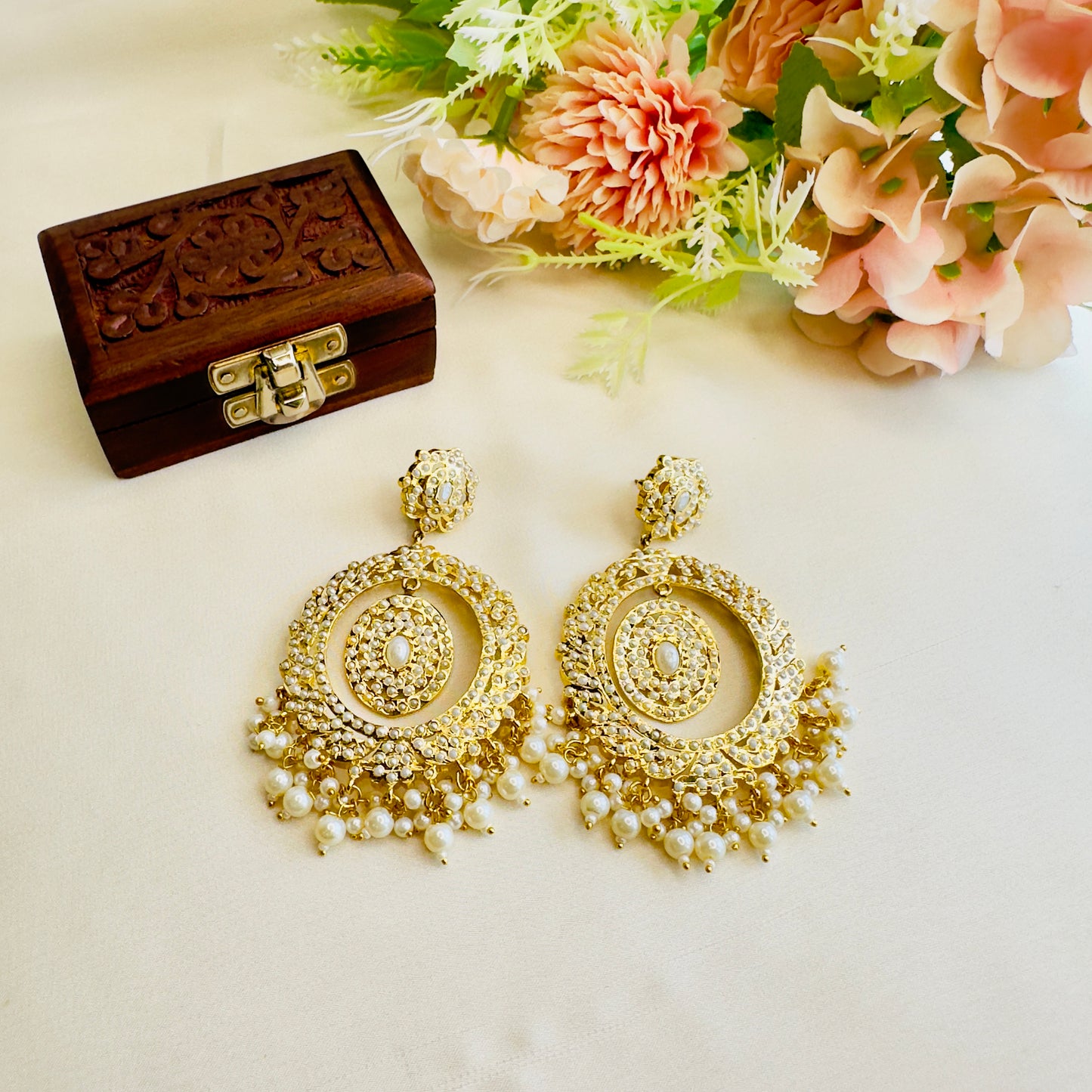Hyderabadi Jadau Oval Shape Earrings