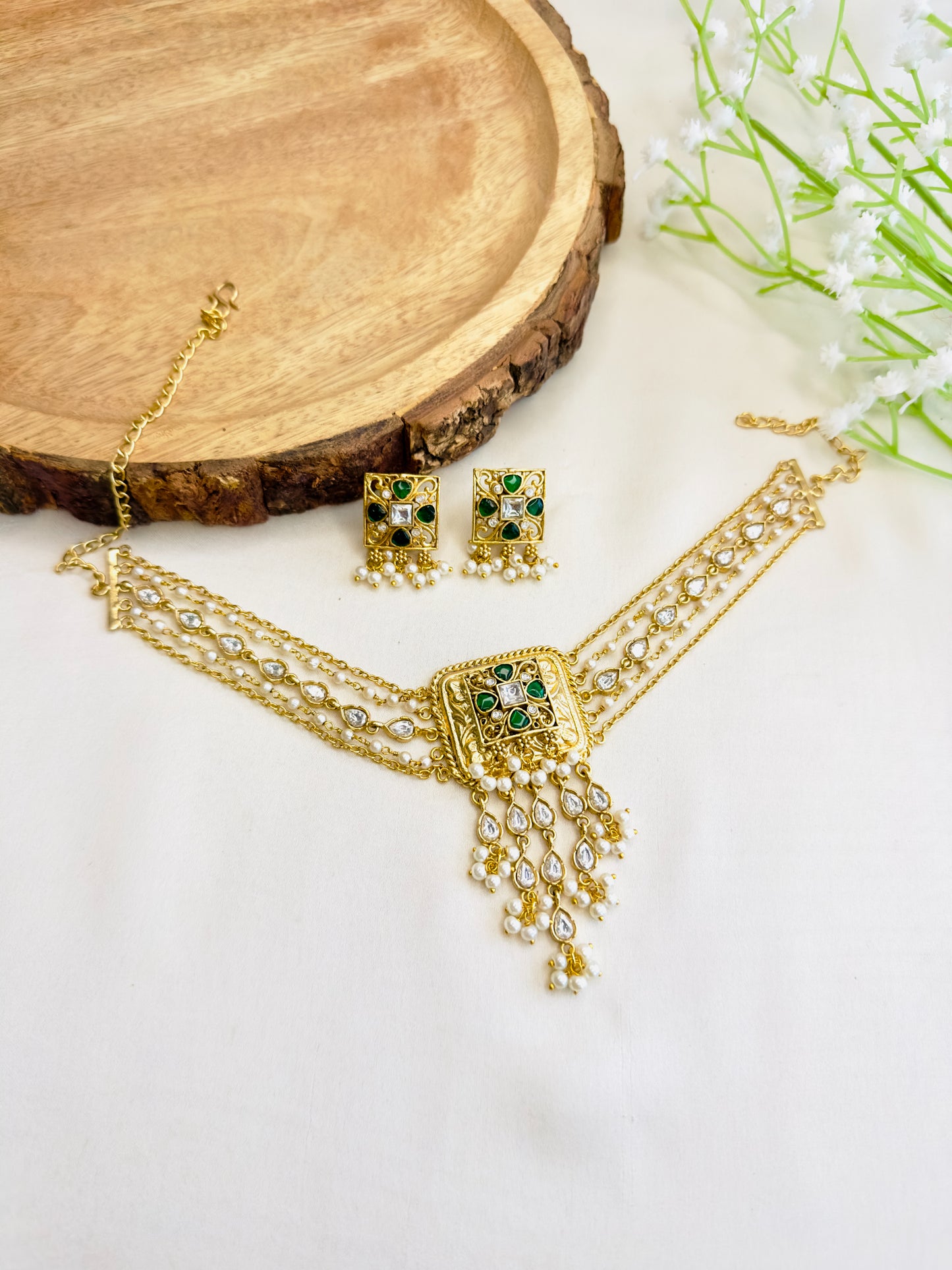 Pachi Choker Set