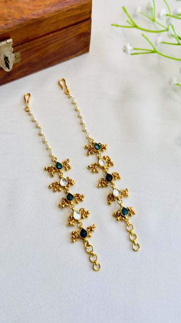 Prachi Kundan Ear Chain