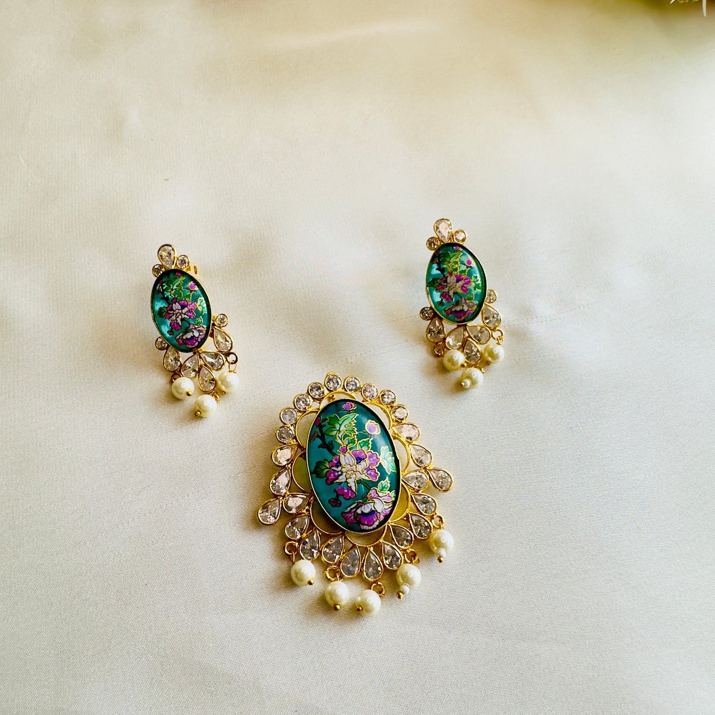 Hand Painted Pendant Set