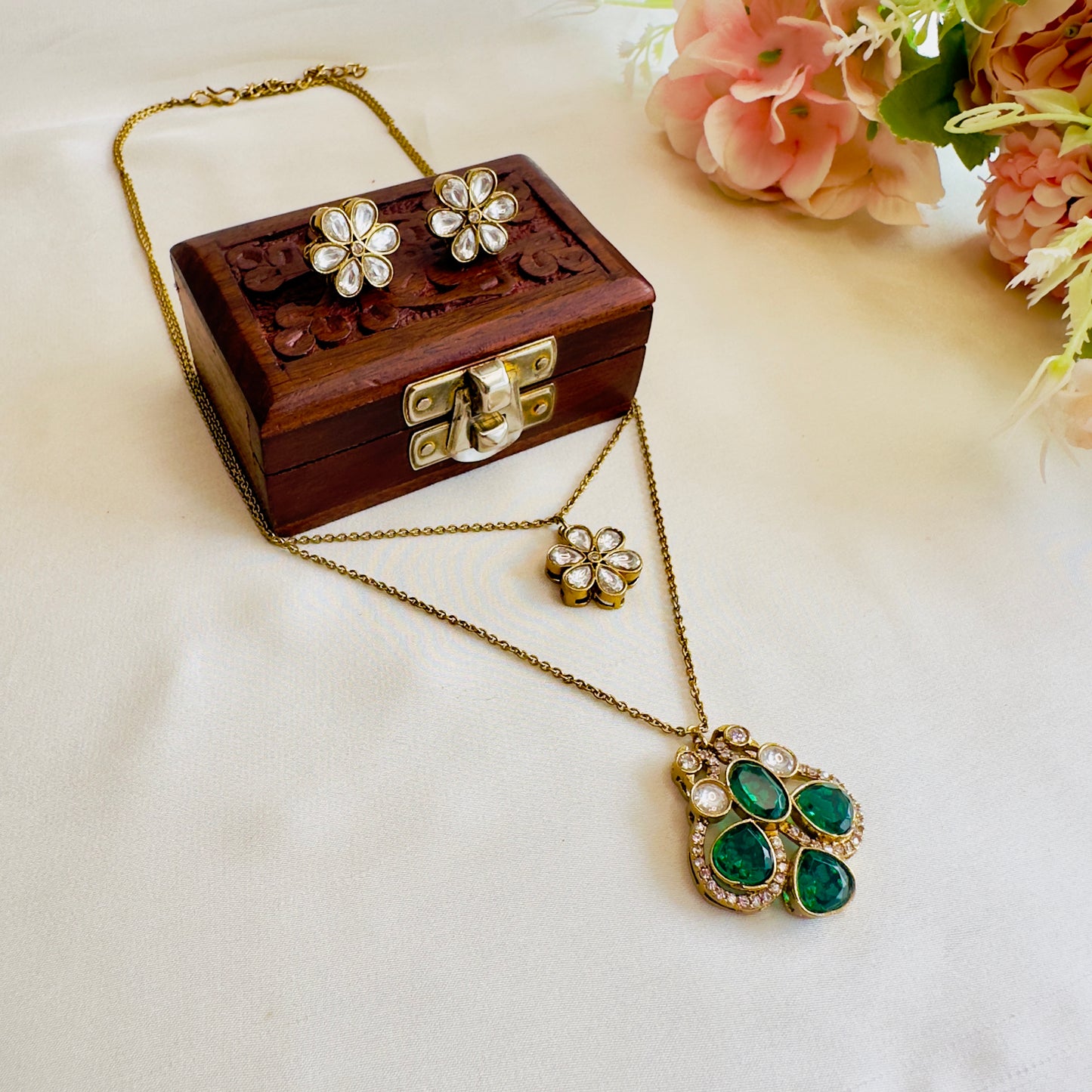 Moissanite Pendant Set