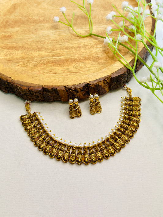 Temple finish Necklace Set
