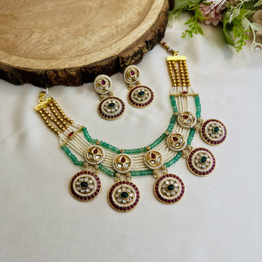 Five Round Pendant Rajwadi Necklace Set