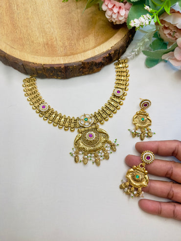 Rajwadi Short Necklace