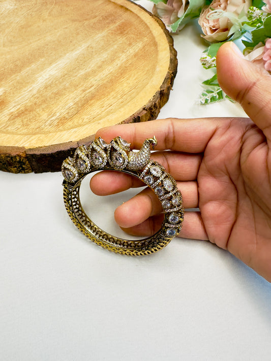 Peacock Clear Bracelet