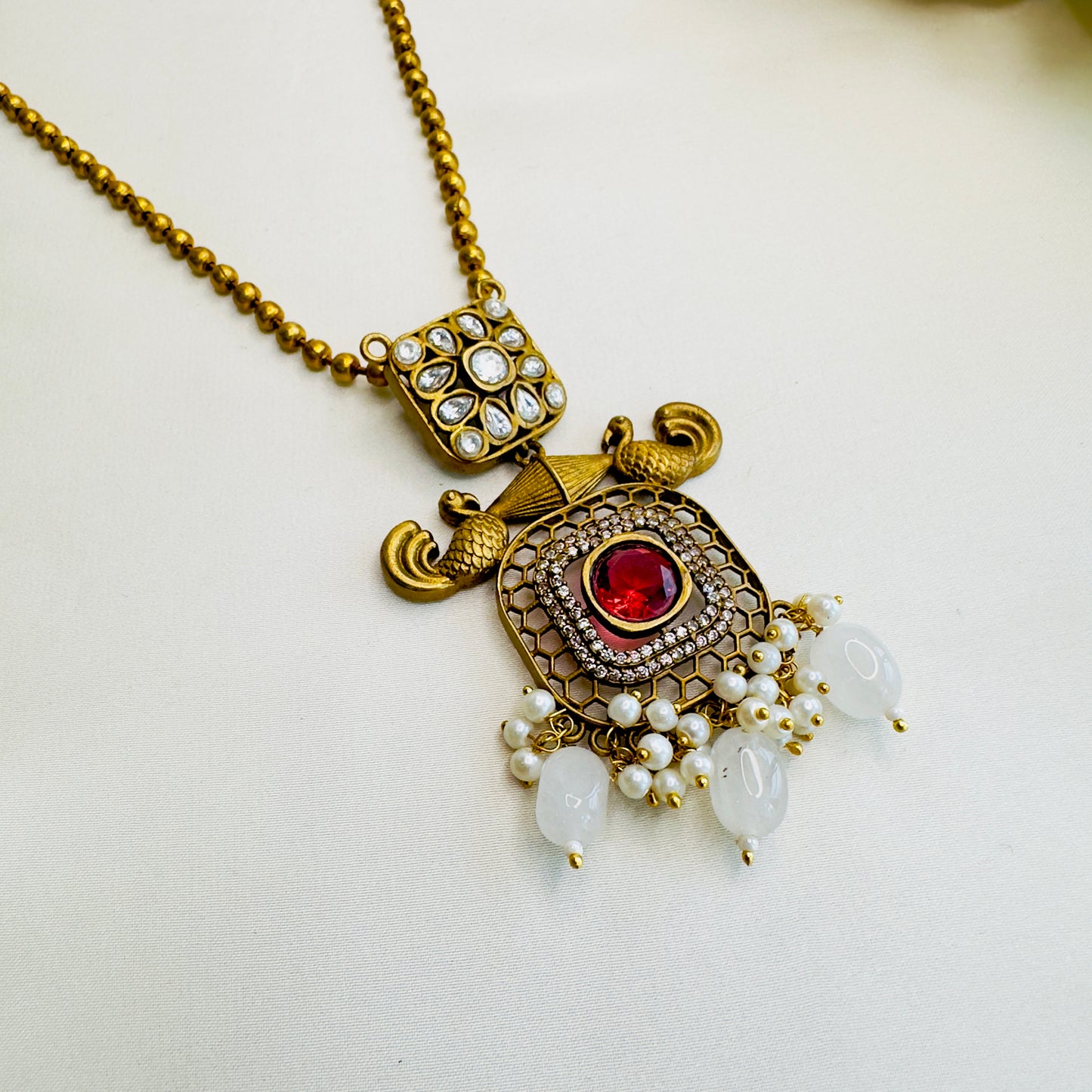 Long Apala Polish Chain Pendant with earrings