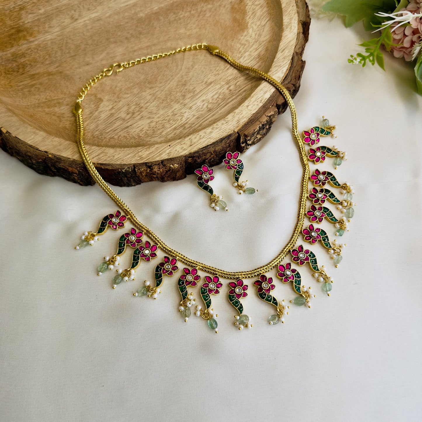 Jadau Ruby Green Necklace Set