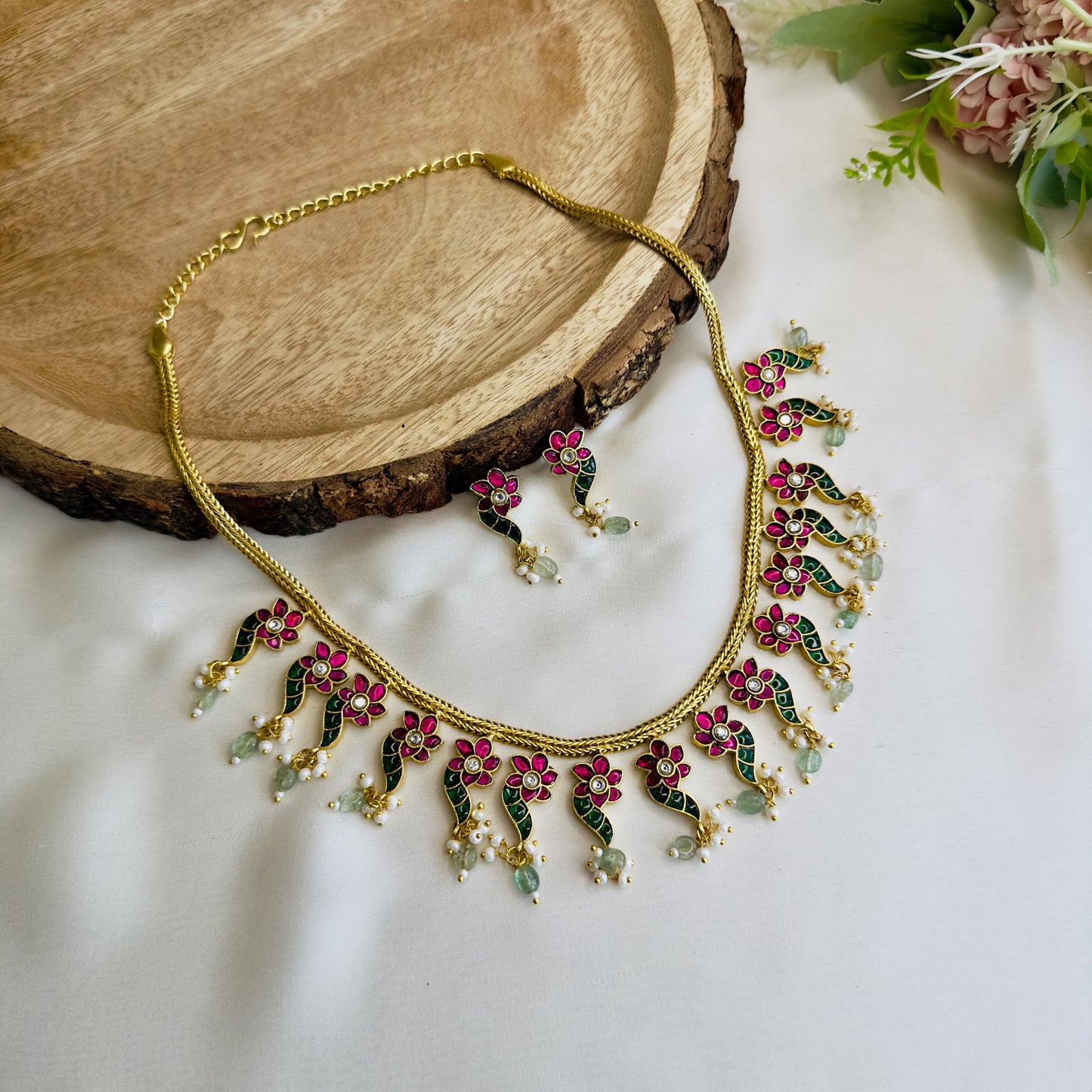 Jadau Ruby Green Necklace Set