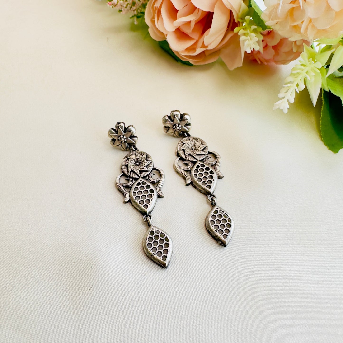 Silver Replica Long Necklace Set