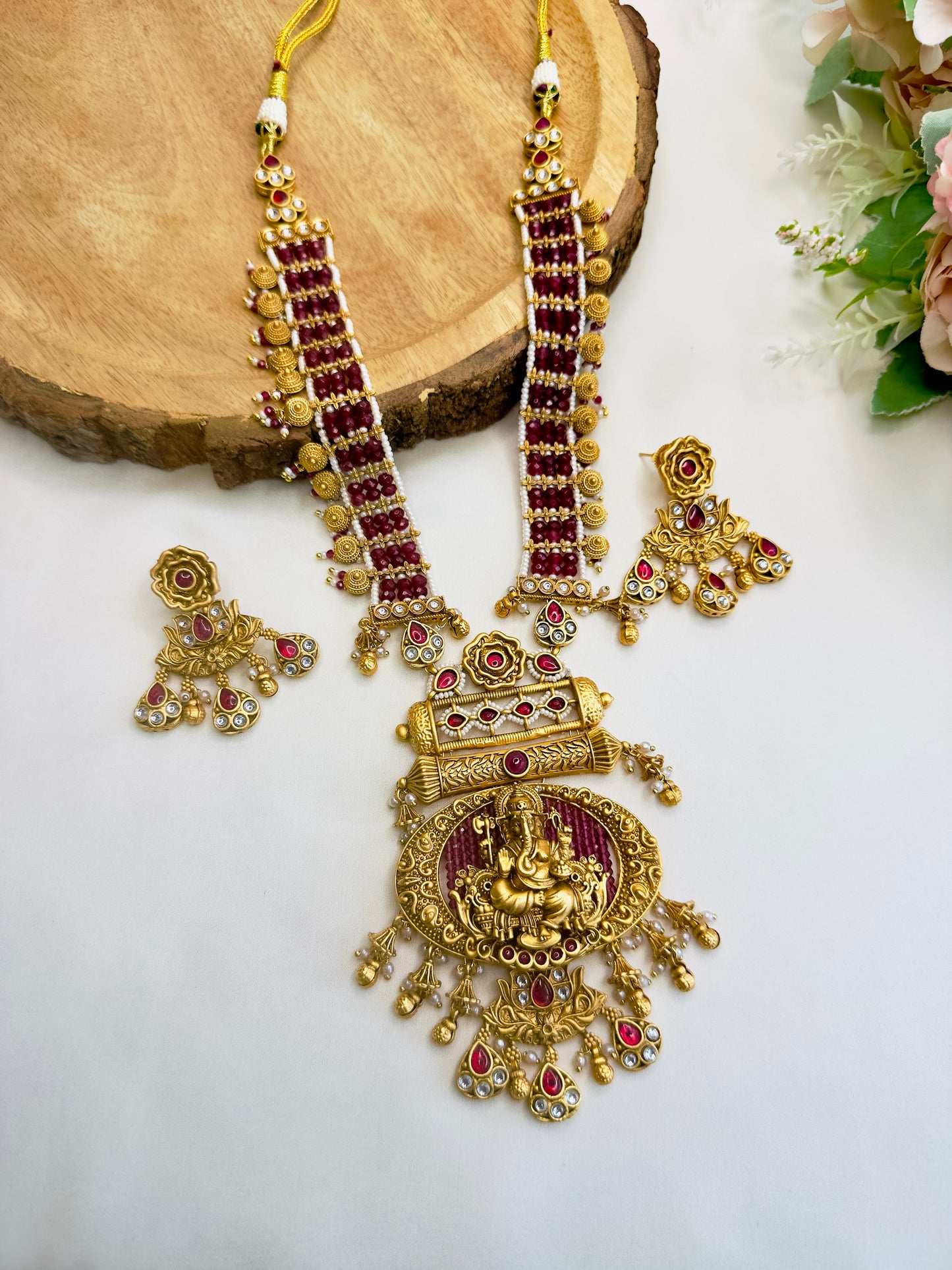 Ganapati Motif Hydro Piyoyee Necklace Set