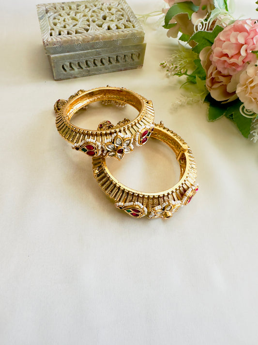 Three Jhumki Rajwadi Kada Bangles