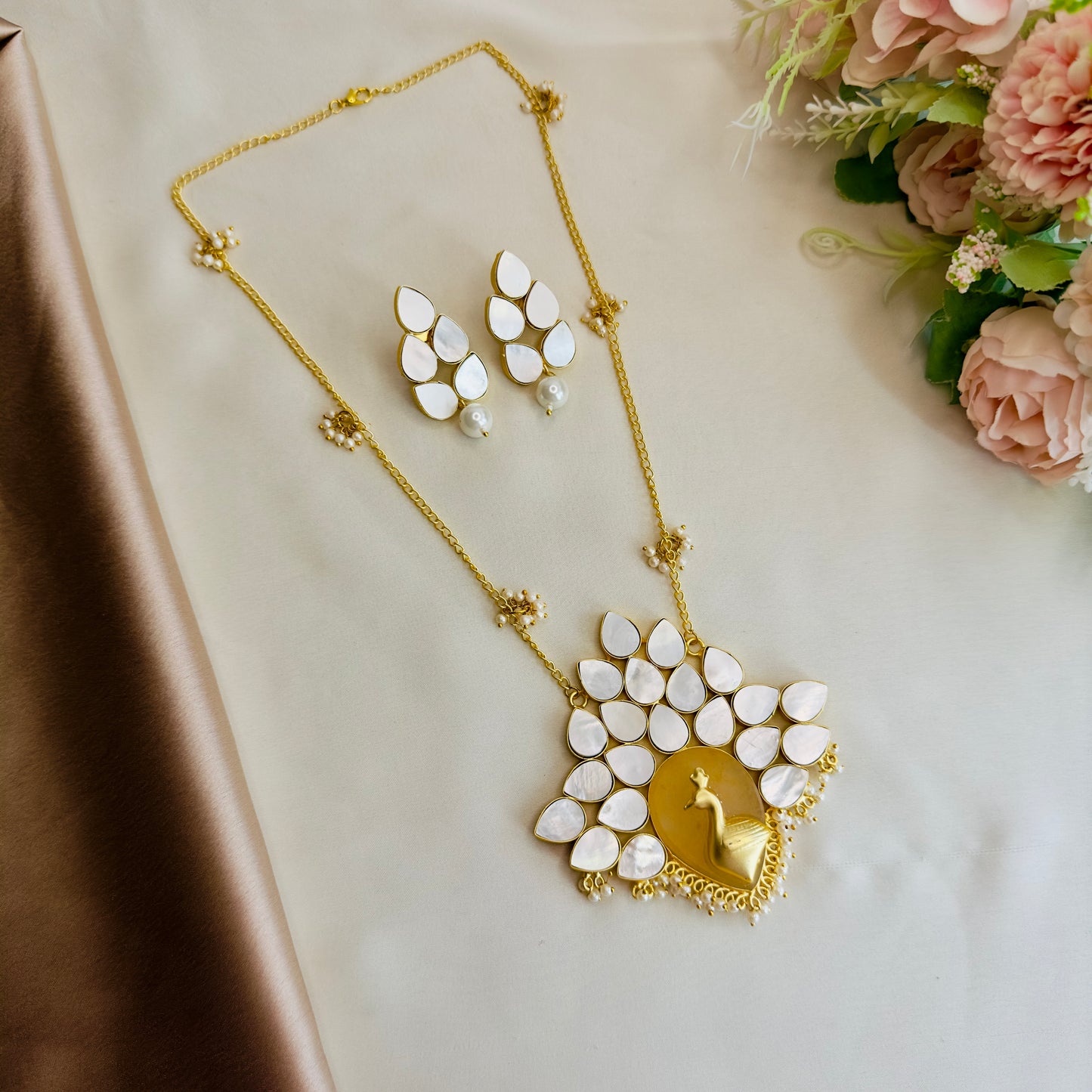 MOP Peacock Long chain pendant