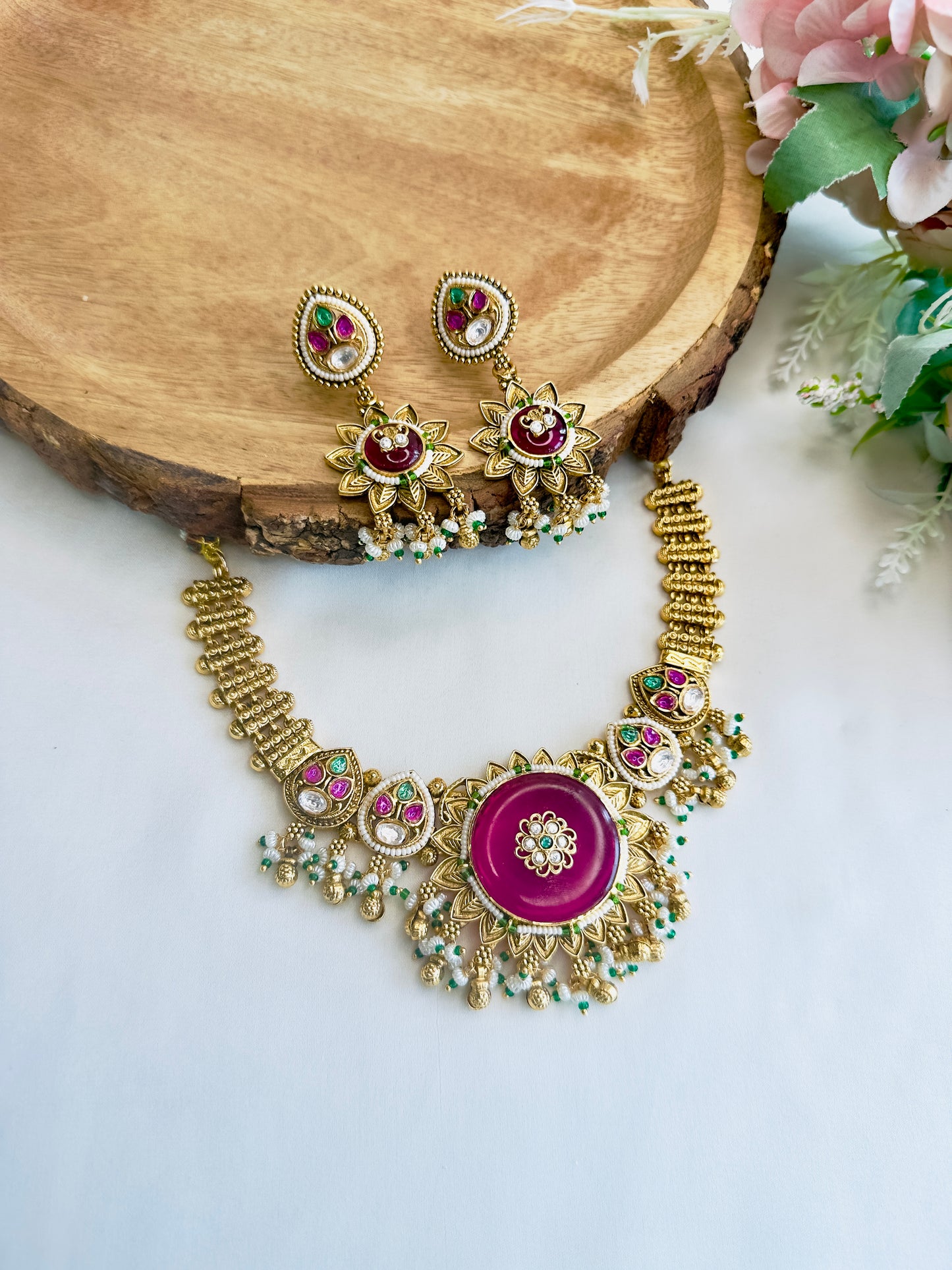 Colorful Center Stone Necklace Set