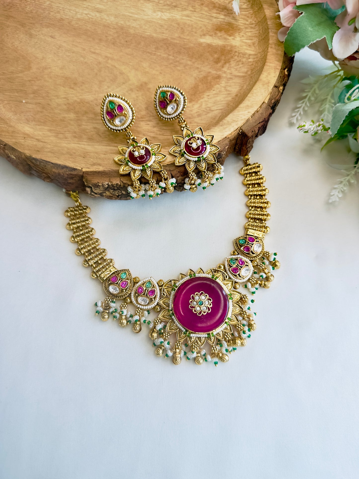 Colorful Center Stone Necklace Set