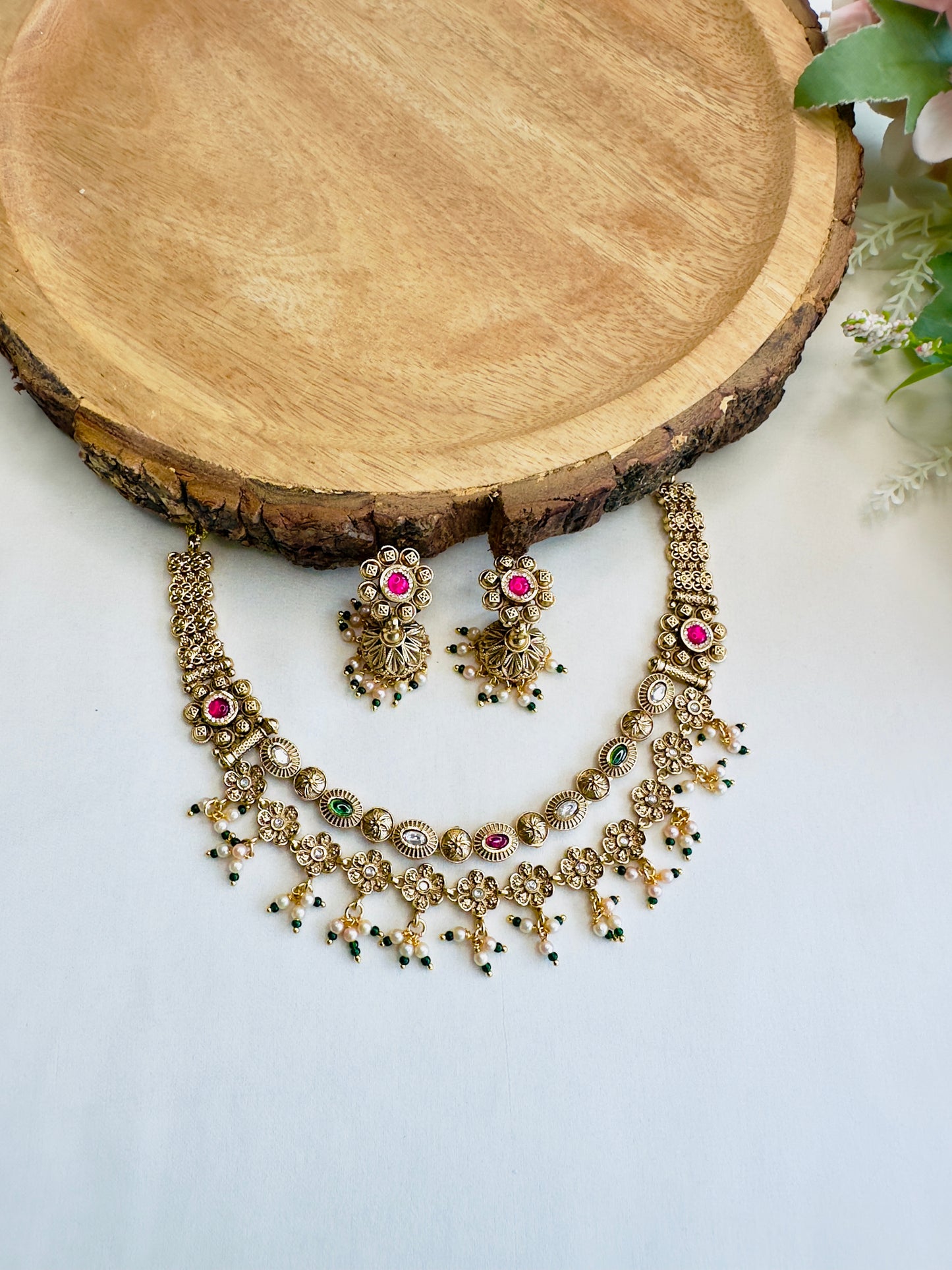 Two Layer Necklace Set