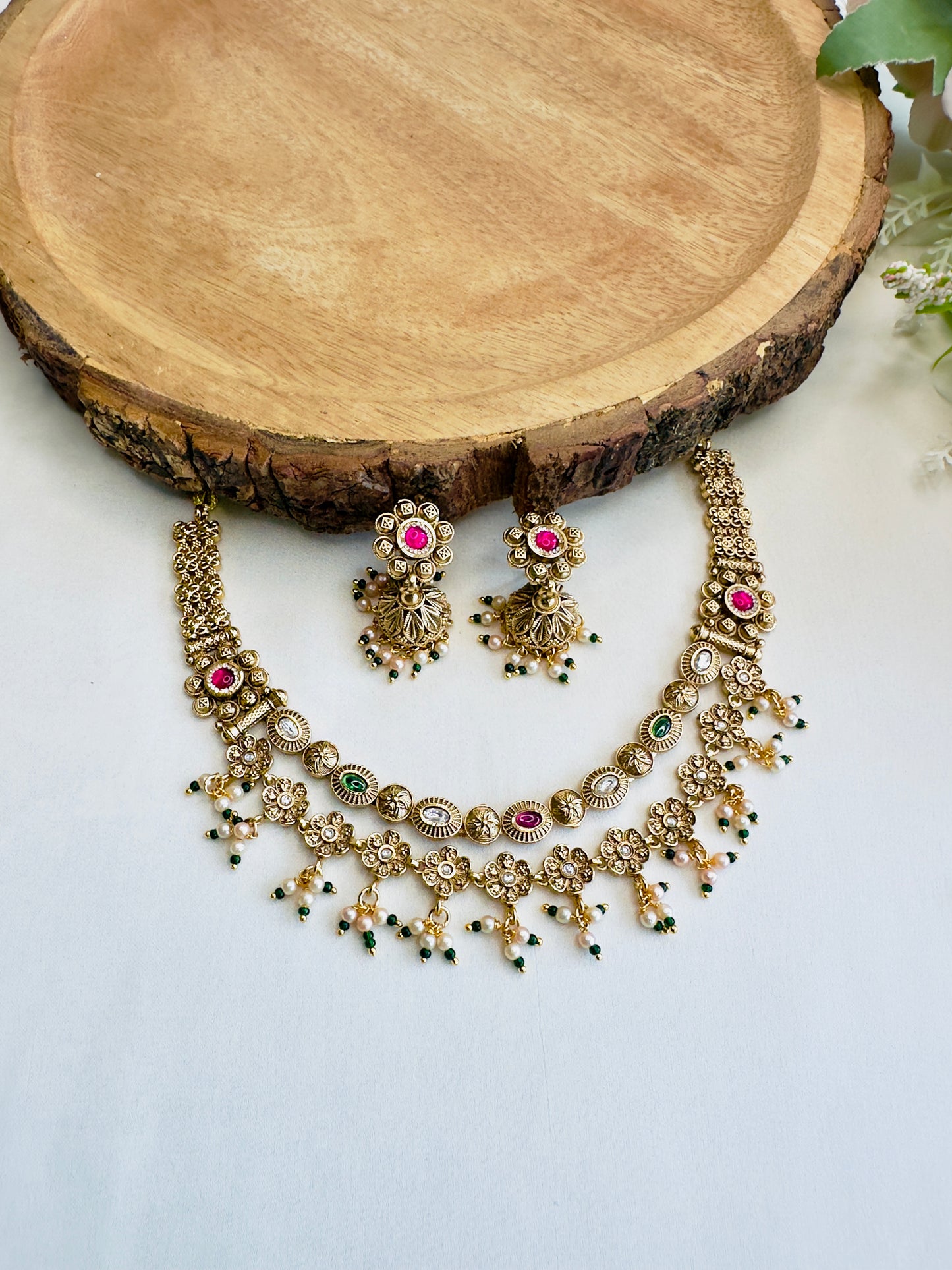 Two Layer Necklace Set