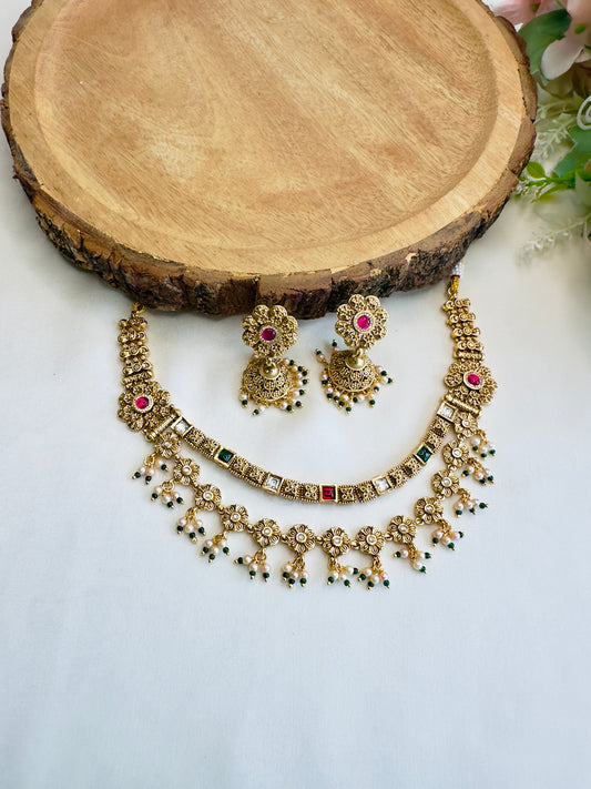 Two Layer Necklace Set