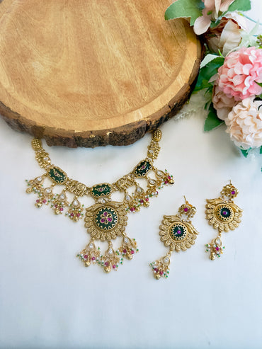 heritage short Necklace Set