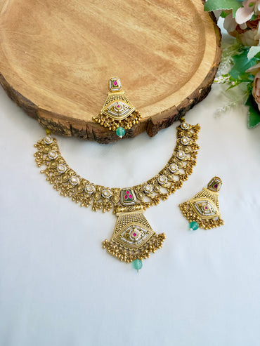 Ghungroo Pendant Rajwadi Necklace Set