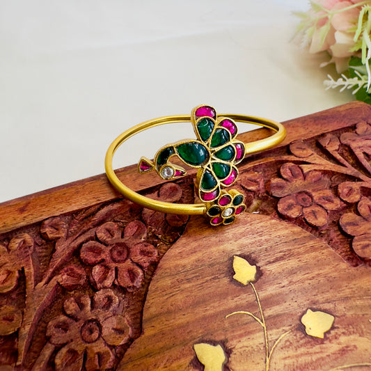 Jadau Peacock Flower Design Bracelet